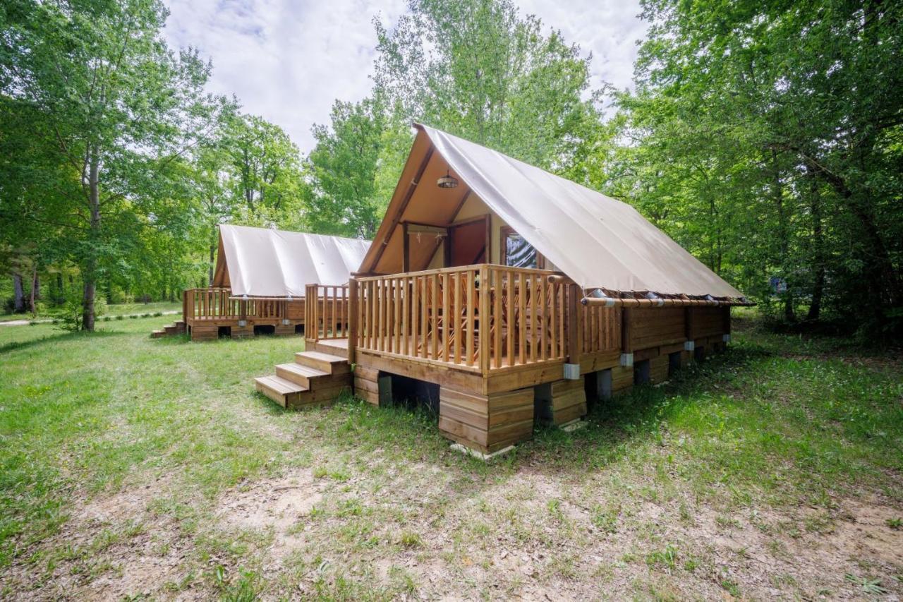 La Clairiere - Ecolieu De Vacances Lamothe-Fenelon Bagian luar foto