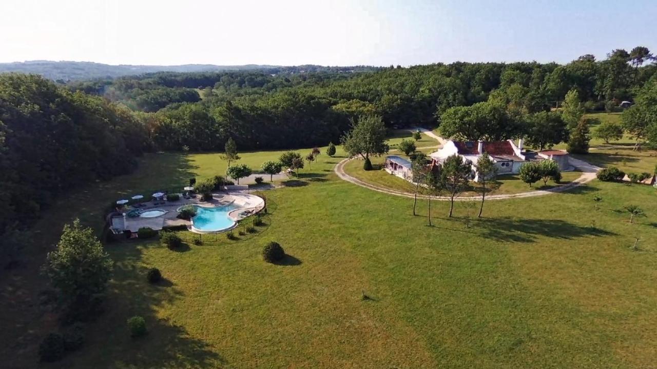La Clairiere - Ecolieu De Vacances Lamothe-Fenelon Bagian luar foto