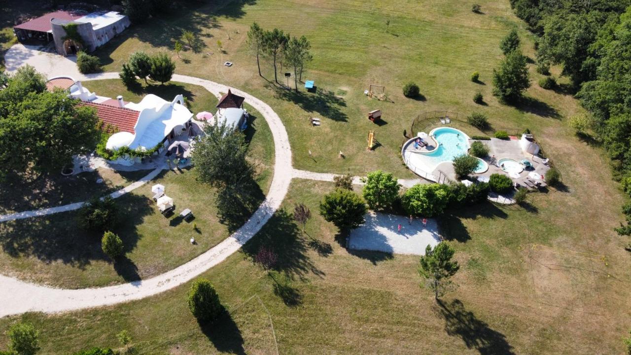 La Clairiere - Ecolieu De Vacances Lamothe-Fenelon Bagian luar foto
